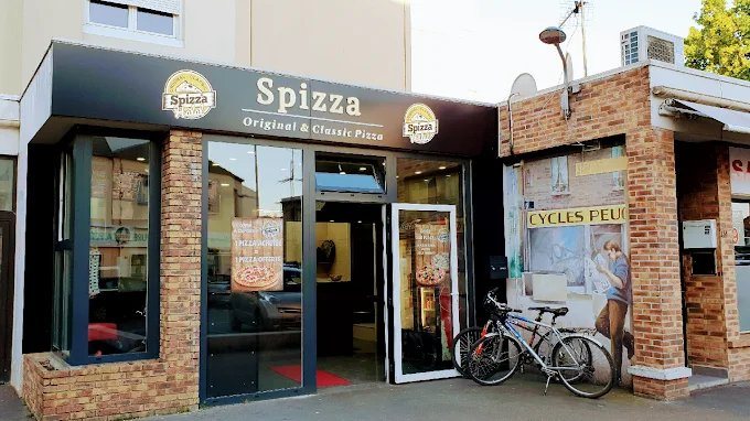 La devanture de Spizza à Villeparisis